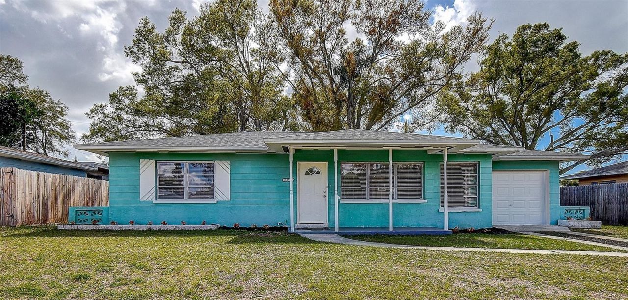 5236 32nd Terrace N, Saint Petersburg, FL 33710 Photo