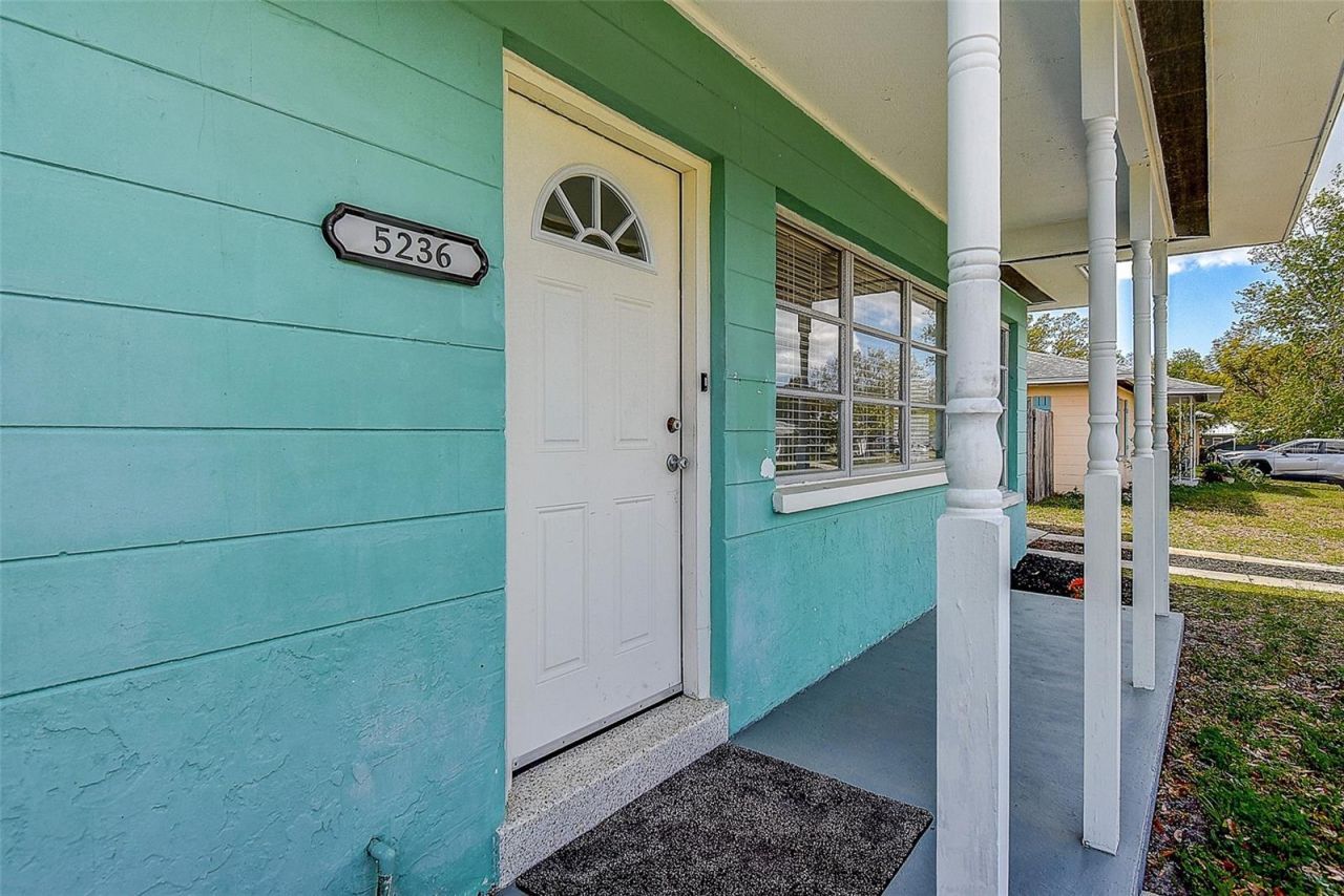 5236 32nd Terrace N, Saint Petersburg, FL 33710 Photo