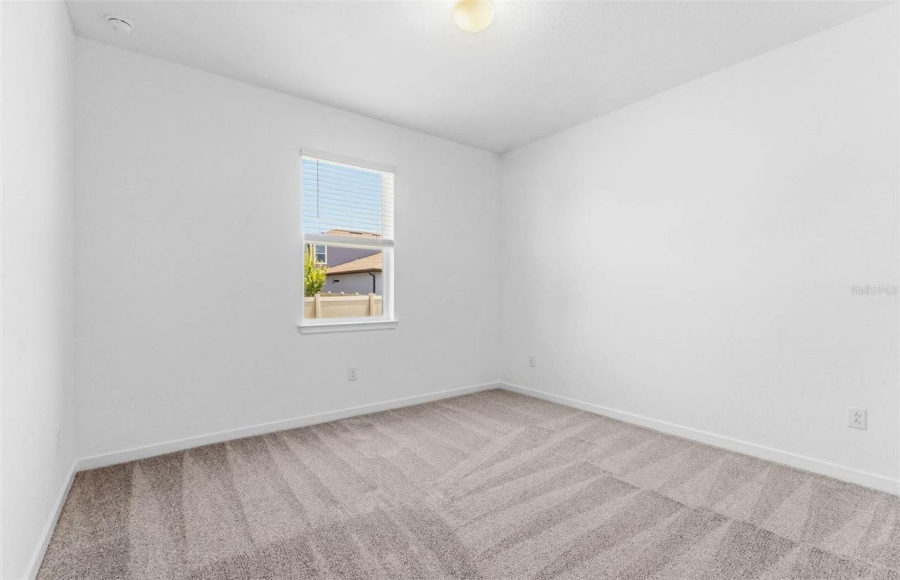 37265 Gunnison Drive, Zephyrhills, FL 33540 Photo