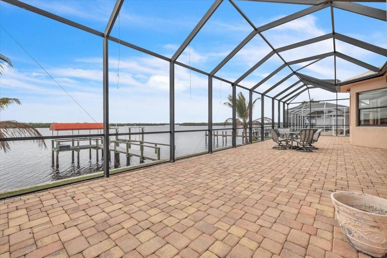 3766 Peace River Drive, Punta Gorda, FL 33983 Photo