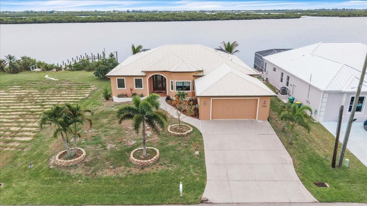 3766 Peace River Drive, Punta Gorda, FL 33983 Photo