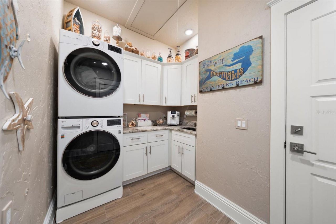 540 20th Avenue, Indian Rocks Beach, FL 33785 Photo