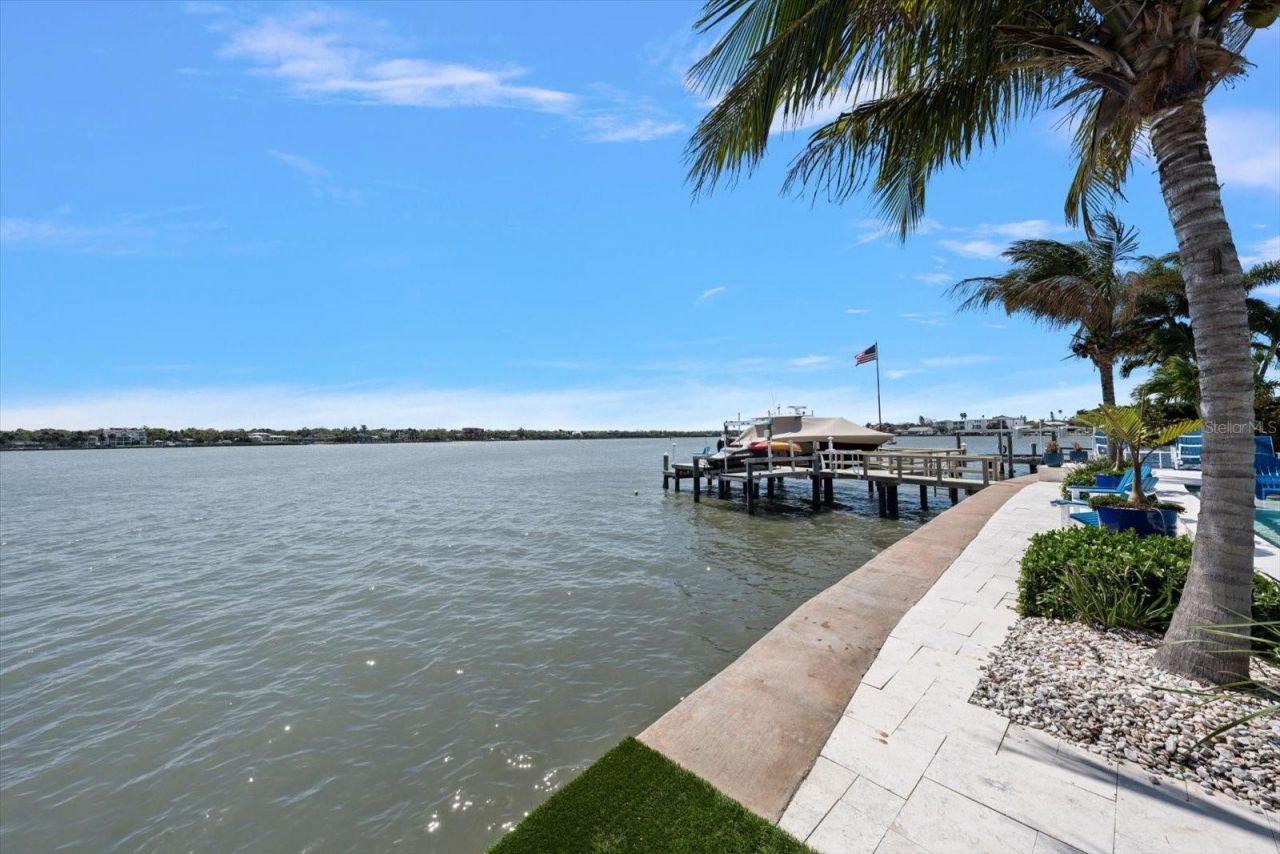 540 20th Avenue, Indian Rocks Beach, FL 33785 Photo