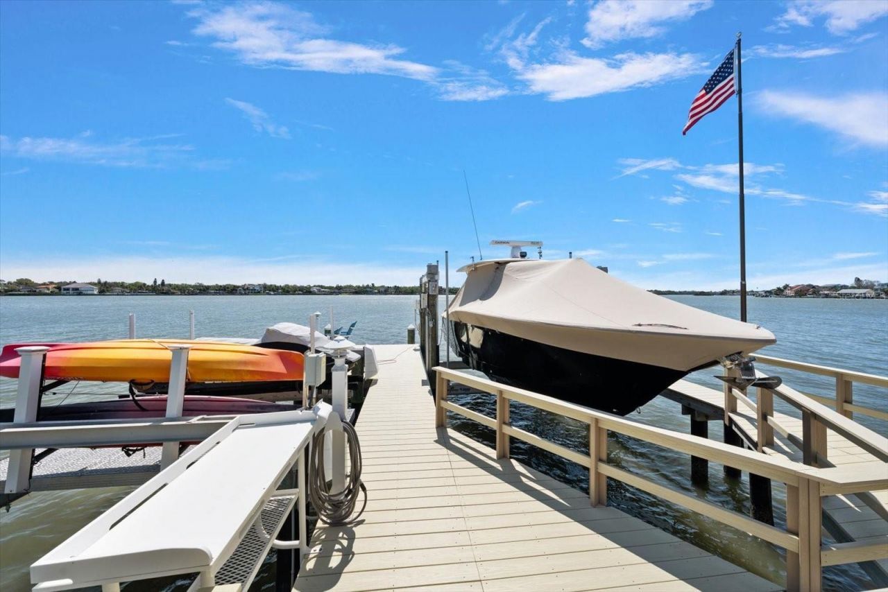 540 20th Avenue, Indian Rocks Beach, FL 33785 Photo