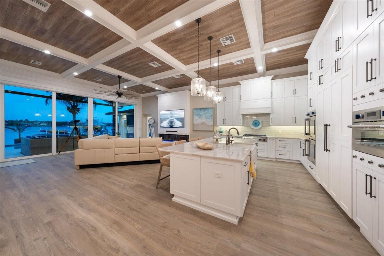 540 20th Avenue, Indian Rocks Beach, FL 33785 Photo