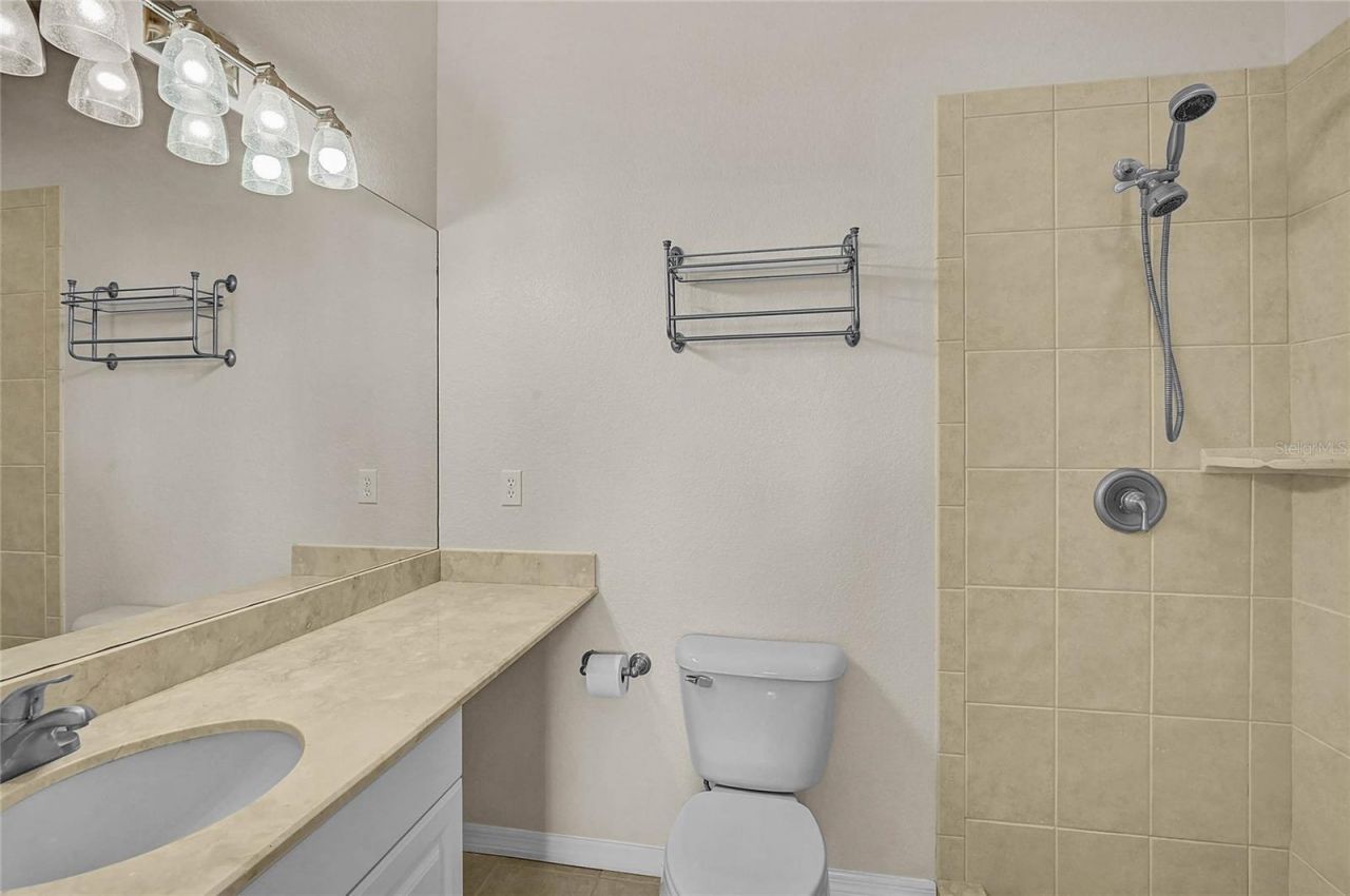 14518 17th Avenue E, Bradenton, FL 34212 Photo