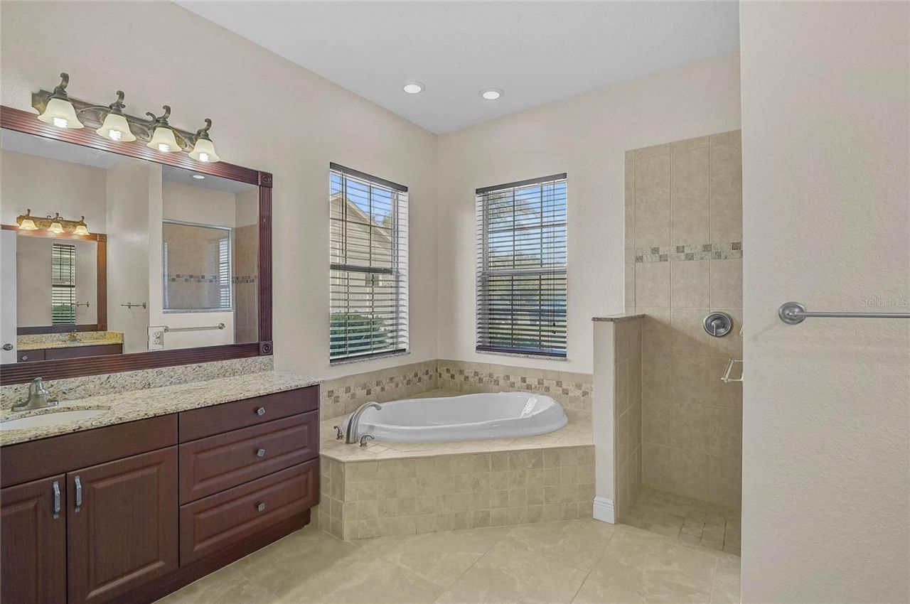 14518 17th Avenue E, Bradenton, FL 34212 Photo