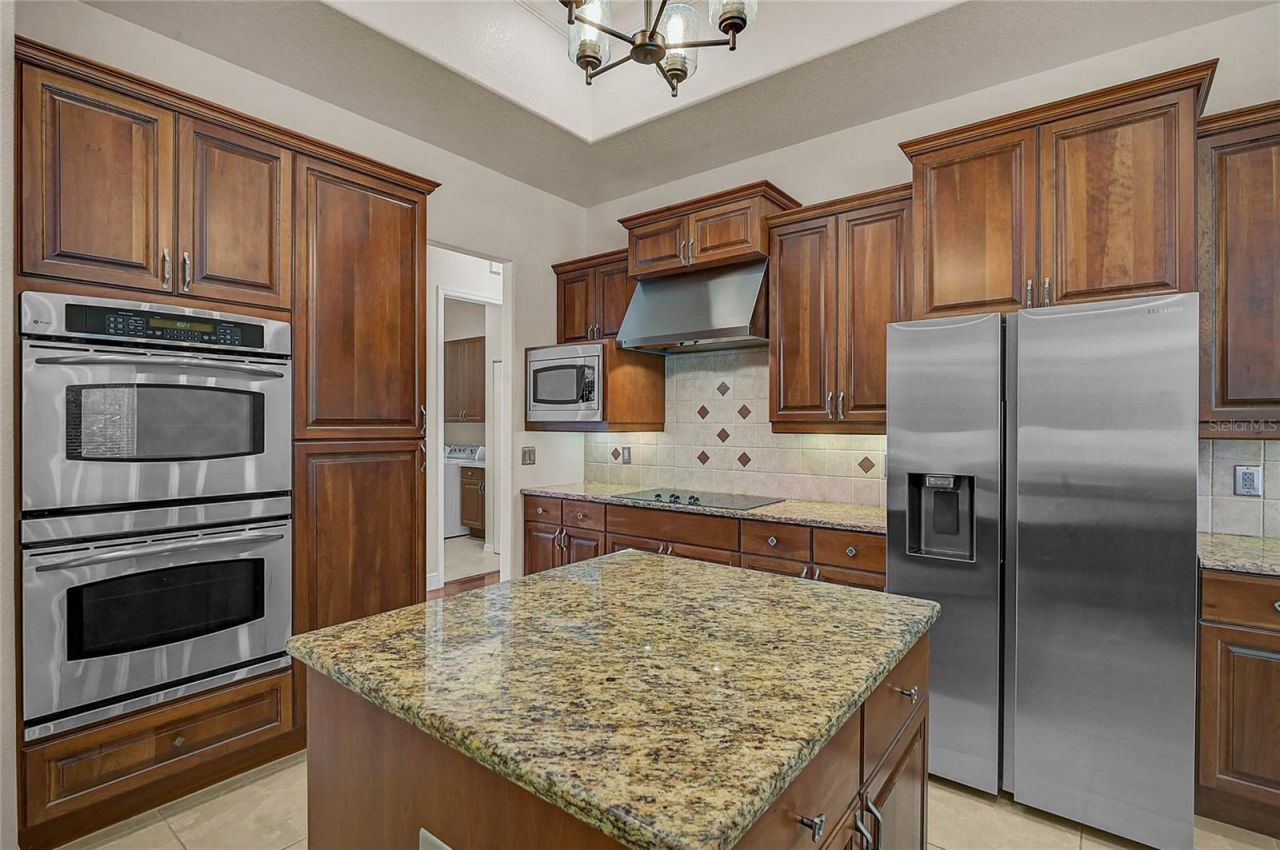 14518 17th Avenue E, Bradenton, FL 34212 Photo