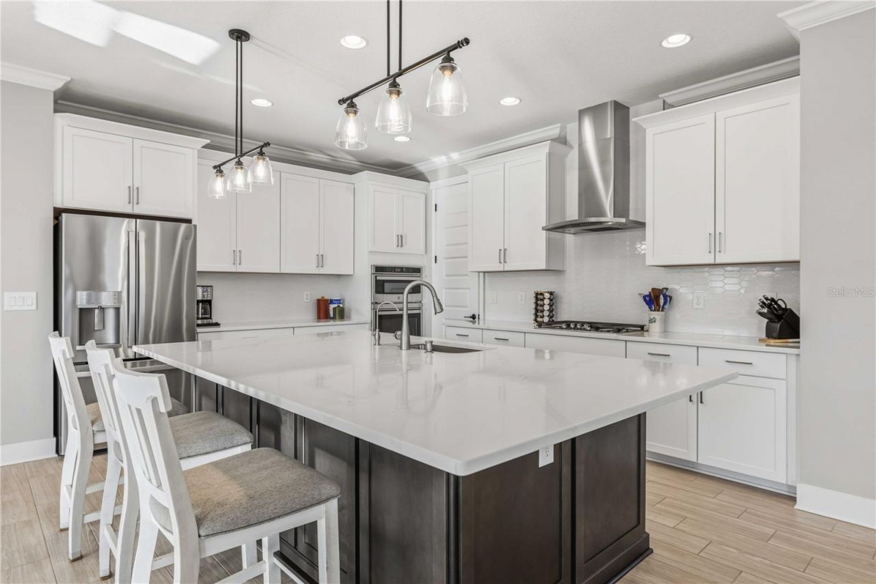 17109 Sweetwater Village Drive, Lakewood Ranch, FL 34211 Photo