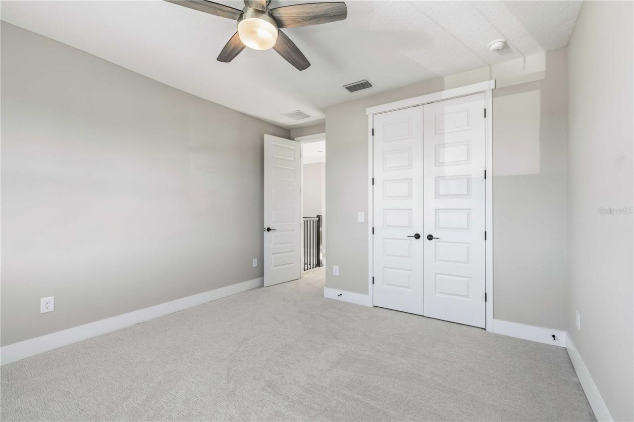 17109 Sweetwater Village Drive, Lakewood Ranch, FL 34211 Photo