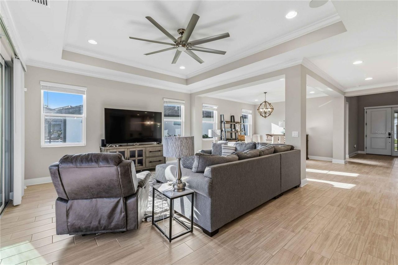 17109 Sweetwater Village Drive, Lakewood Ranch, FL 34211 Photo