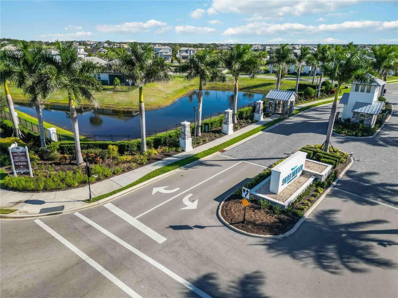 17109 Sweetwater Village Drive, Lakewood Ranch, FL 34211 Photo