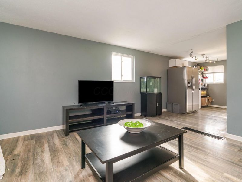 3755 Lynward Road , Columbus, OH 43228 Photo 13