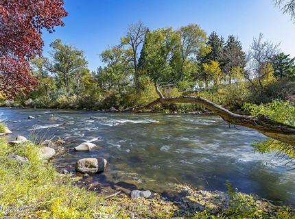 2300 Dickerson Road, Reno, NV 89503 Photo