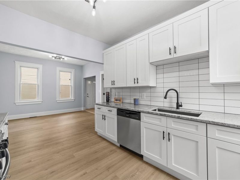 2723 Marvin Avenue, Cleveland, OH 44109 Photo 8