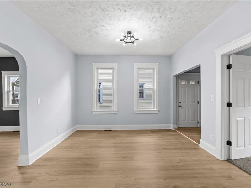 2723 Marvin Avenue, Cleveland, OH 44109 Photo 9