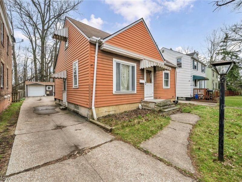 4157 W 157th Street, Cleveland, OH 44135 Photo 4