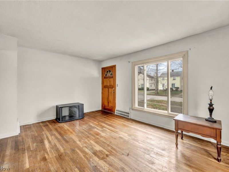 4157 W 157th Street, Cleveland, OH 44135 Photo 8