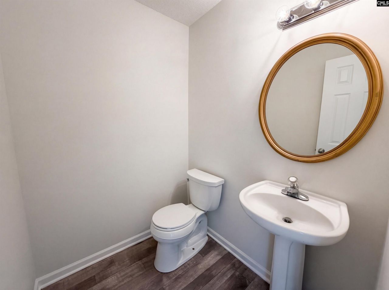 217 Branchview Drive Photo 14