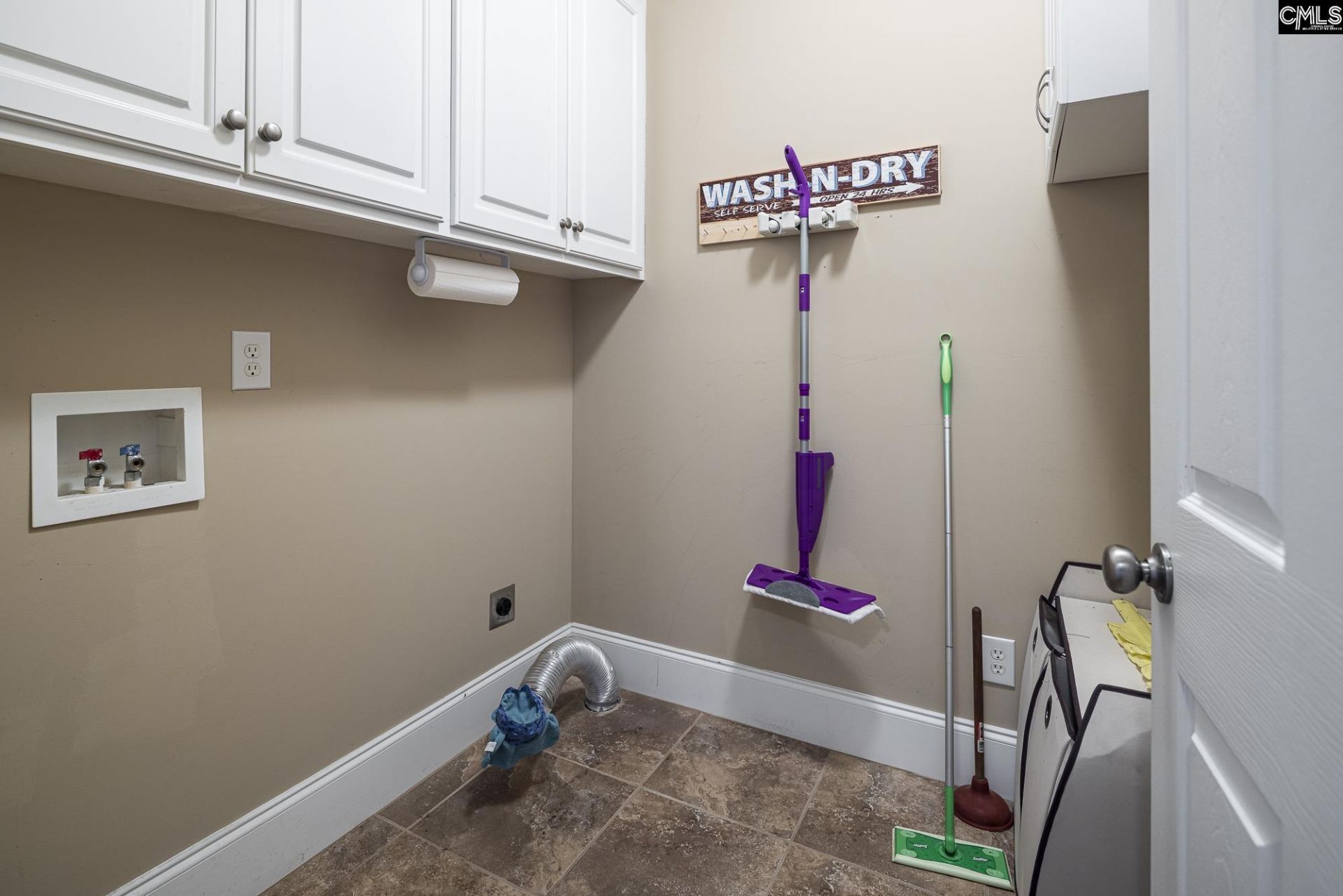 151 Long Iron Court Photo 15