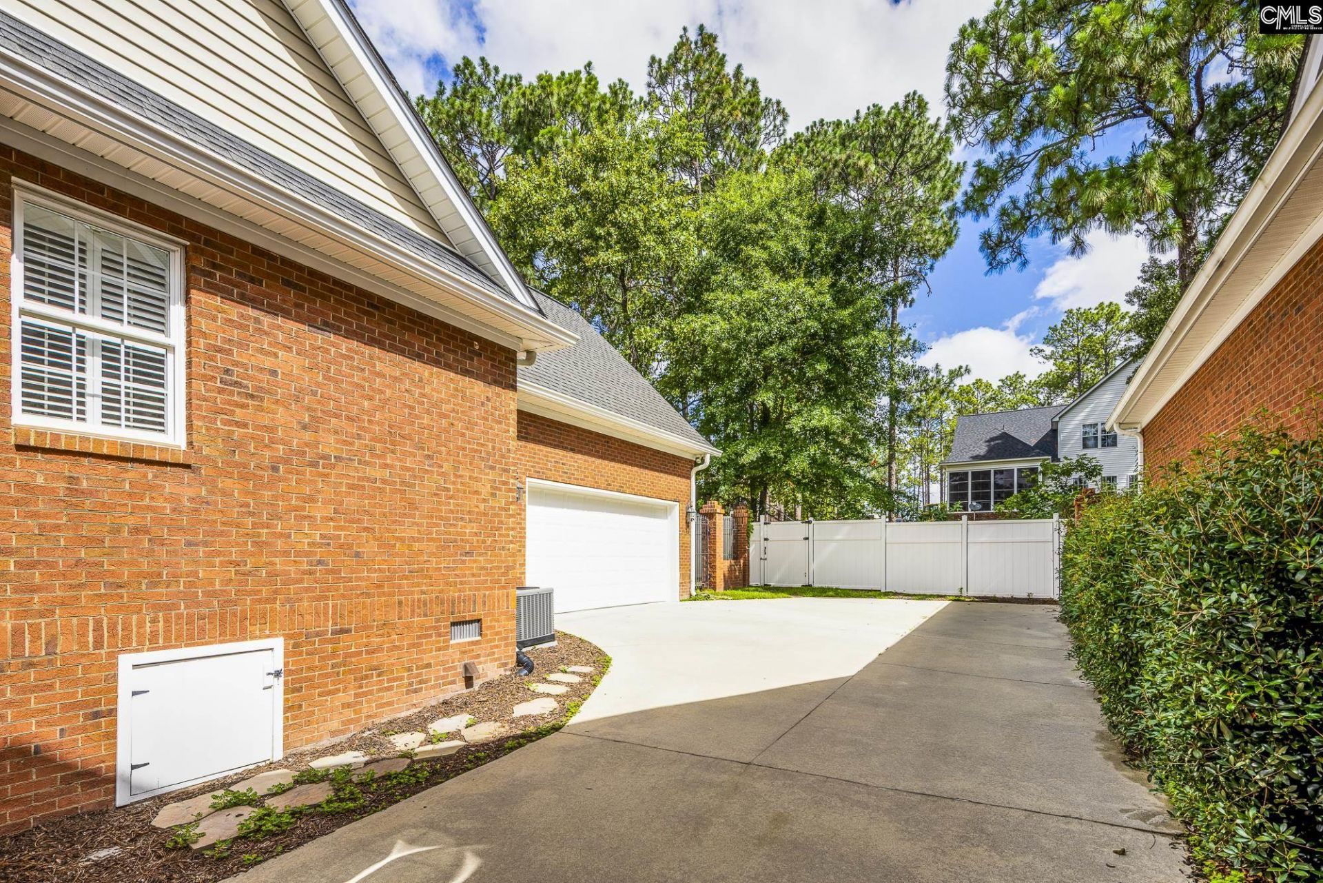151 Long Iron Court Photo 24
