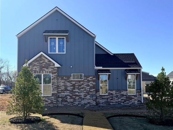 3508 SW Scoggins Road , Bentonville, AR 72713