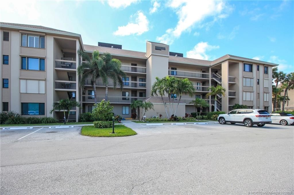4620 NE Sandpebble Trace, Unit 104, Stuart, FL 34996 Photo