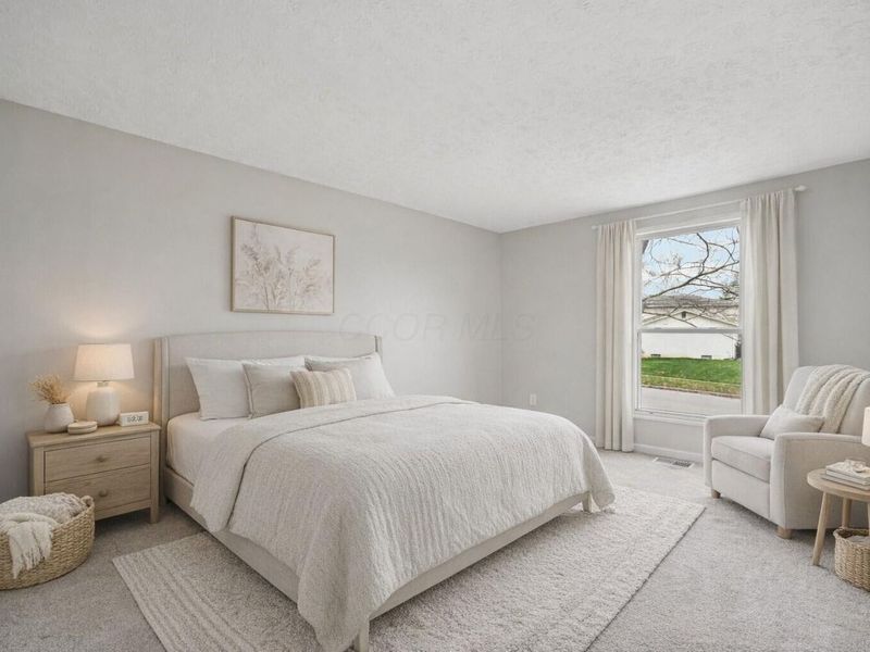 6193 Central Park Drive, Columbus, OH 43231 Photo 12