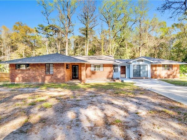 3321 Fairfield Road, Mobile, AL 36605