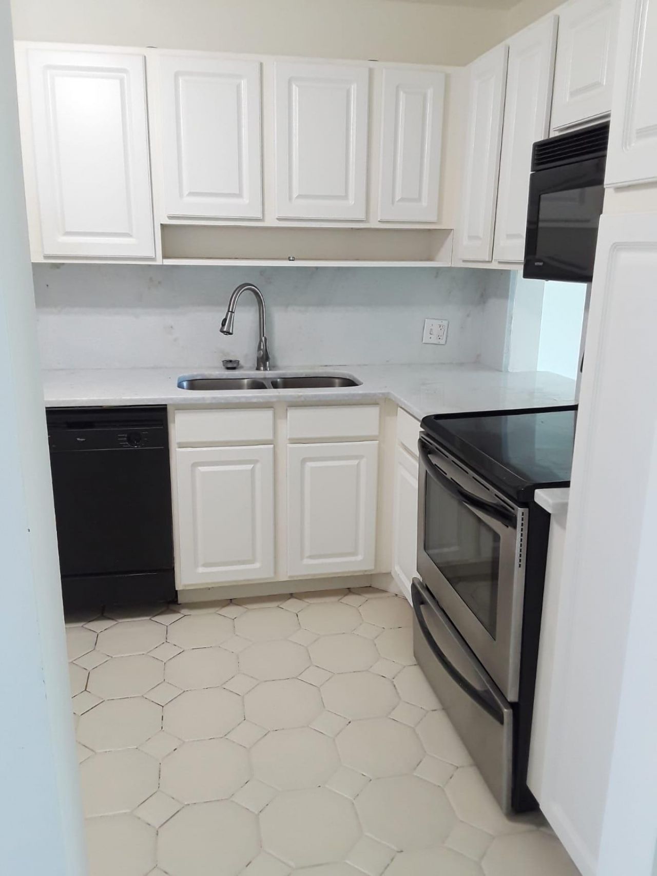 4266 Deste Court, Unit 107, Lake Worth, FL 33467 Photo