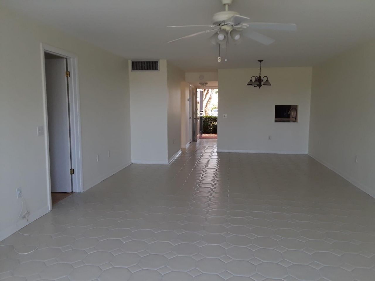 4266 Deste Court, Unit 107, Lake Worth, FL 33467 Photo