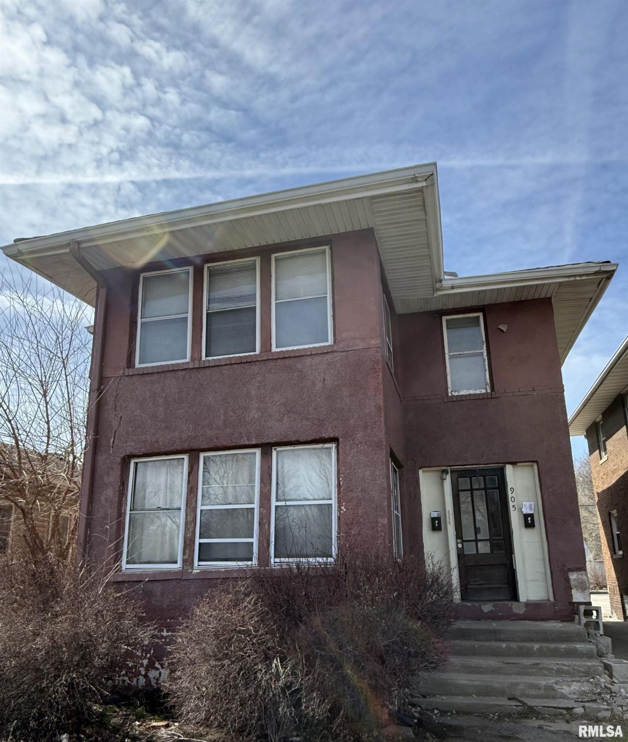 905 N Western Avenue, West Peoria, IL 61604 Main Photo