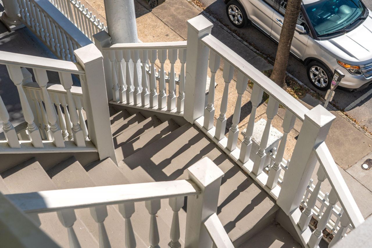 212 Calhoun Street Photo 11