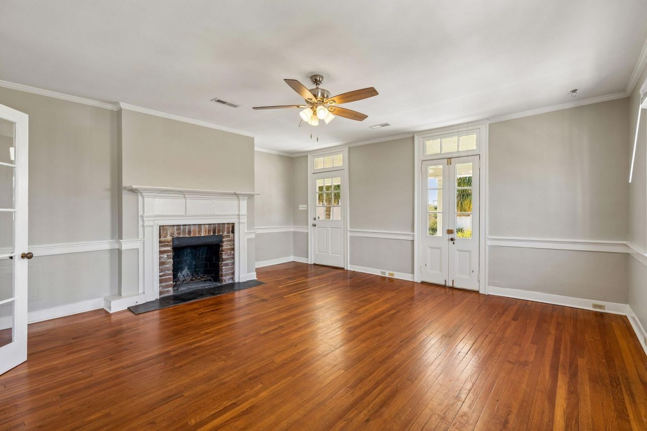 212 Calhoun Street Photo 14