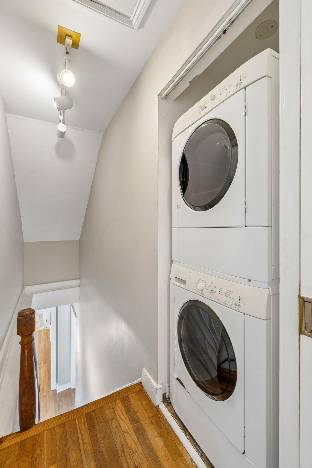 212 Calhoun Street Photo 39