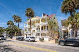 212 Calhoun Street photo 4