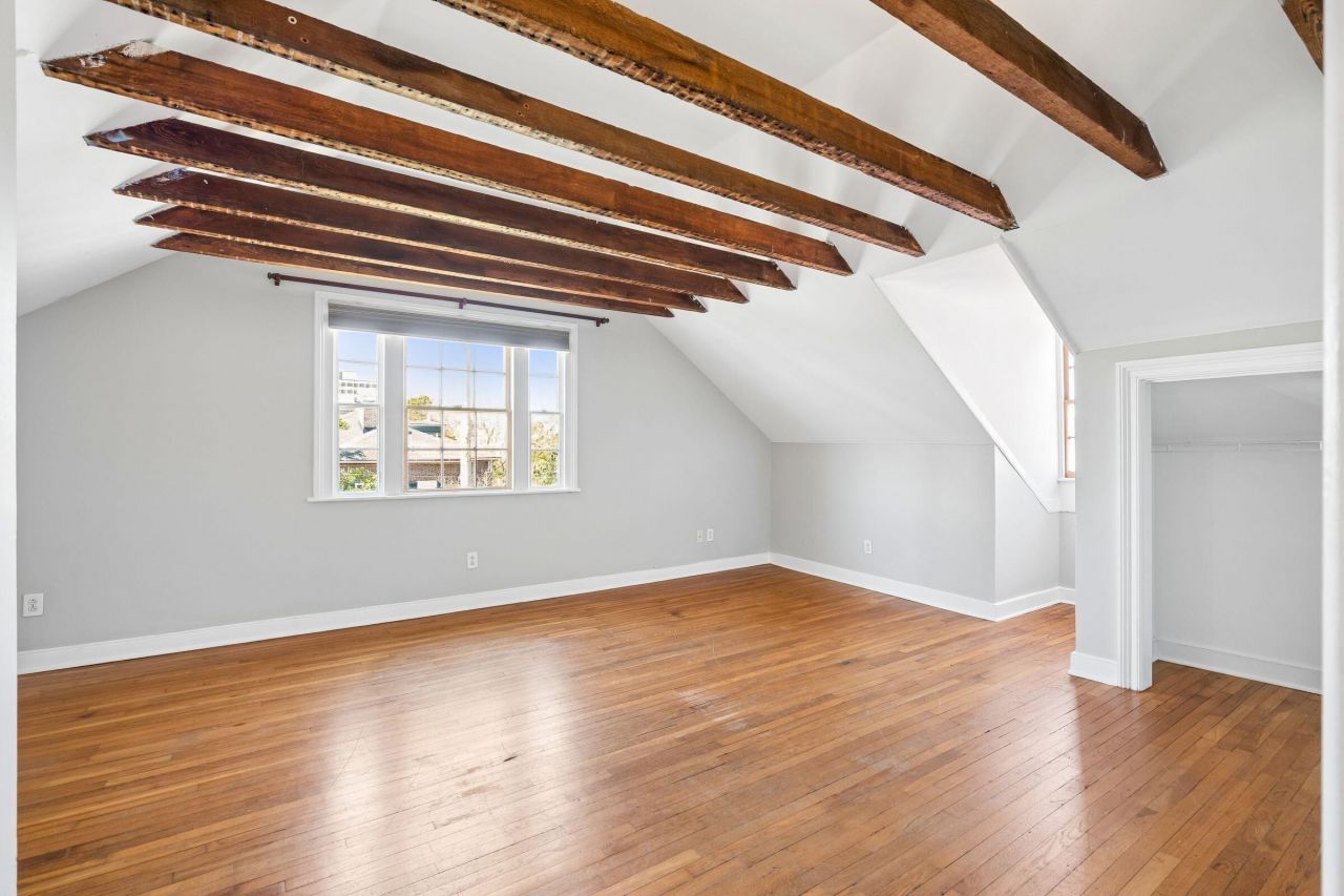 212 Calhoun Street Photo 40