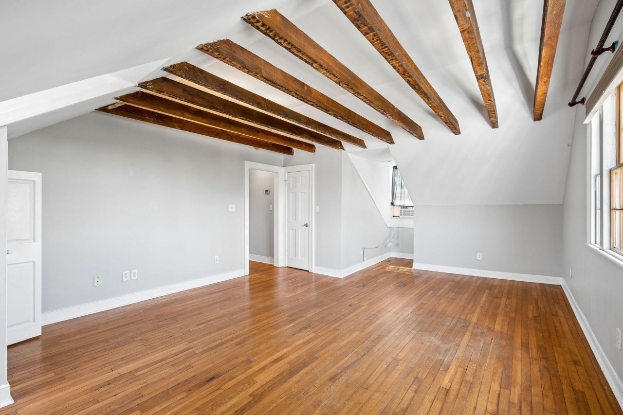 212 Calhoun Street Photo 42