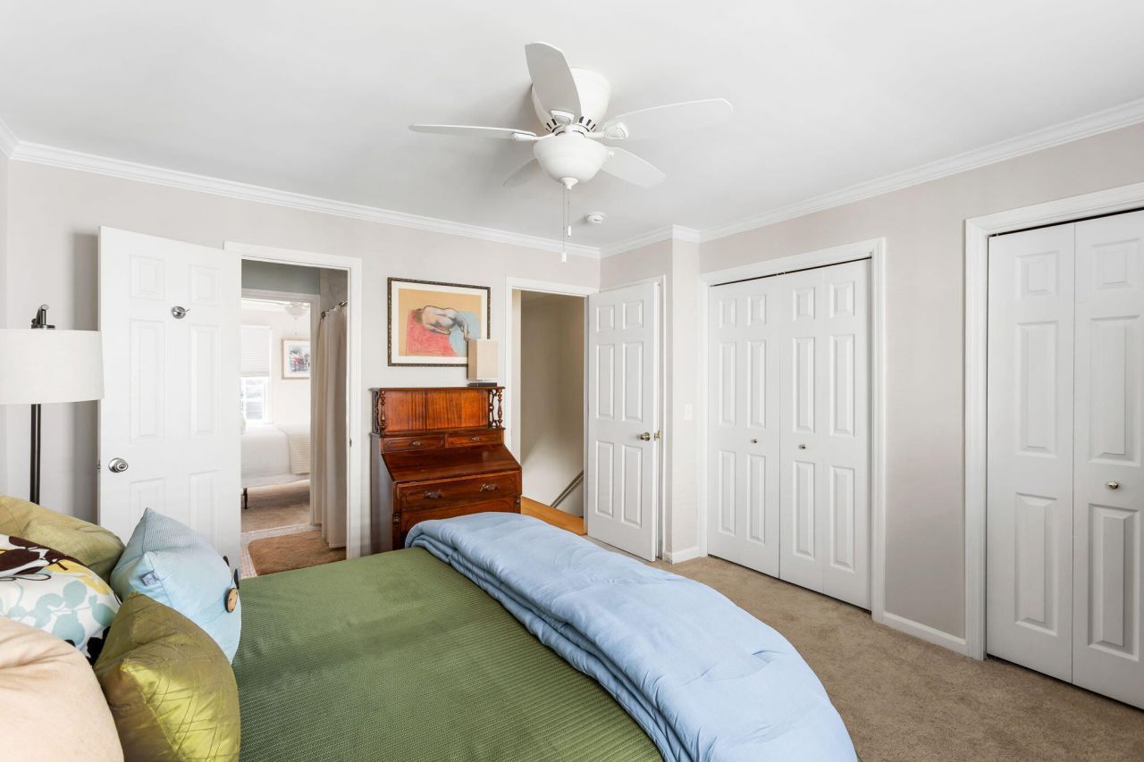 12 George Street Photo 13