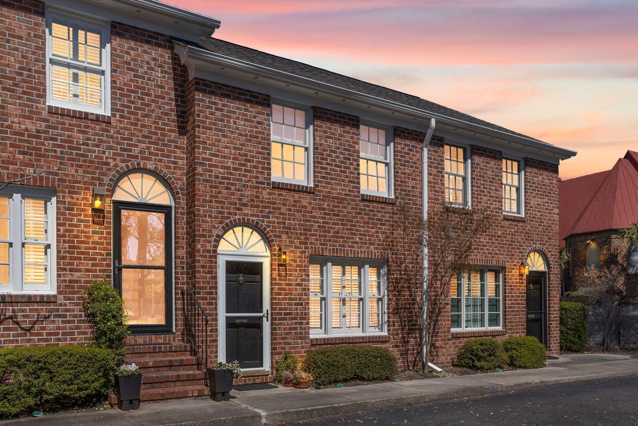 12 George Street Photo 21