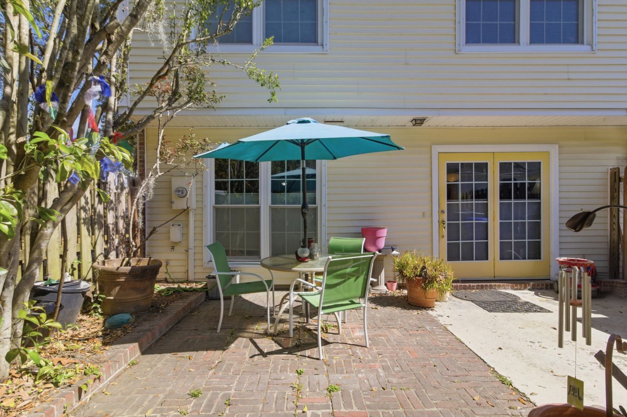 2948 Cathedral Lane Photo 35