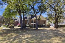 2948 Cathedral Lane photo 4