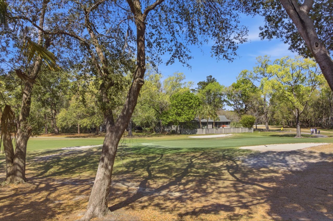 2948 Cathedral Lane Photo 6