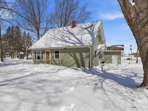 400 W MAIN STREET, Thorp, WI 54771