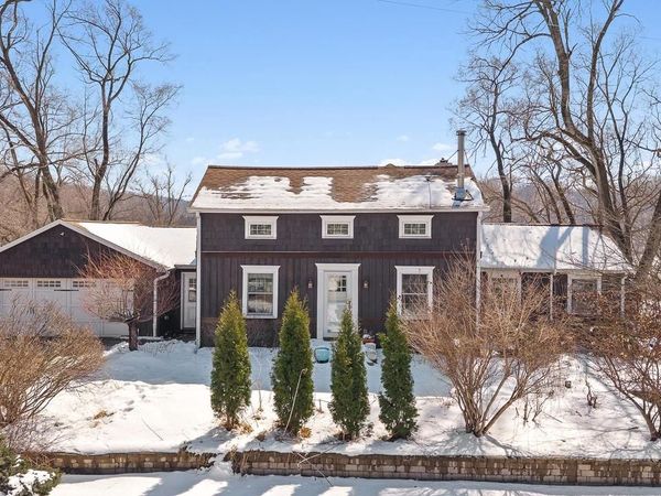 5228 County P Road, Cross Plains, WI 53528