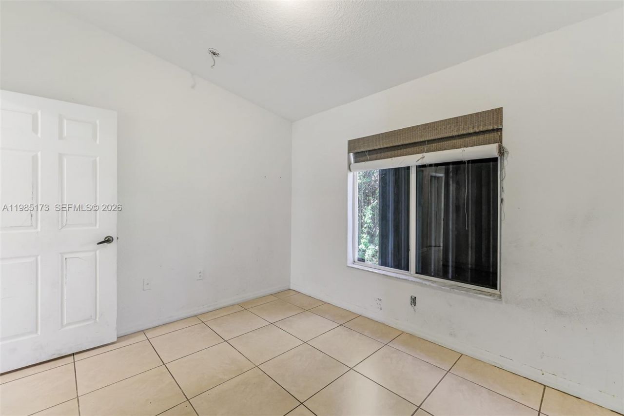 3916 SW 48th Ave , Pembroke Park, FL 33023 Photo