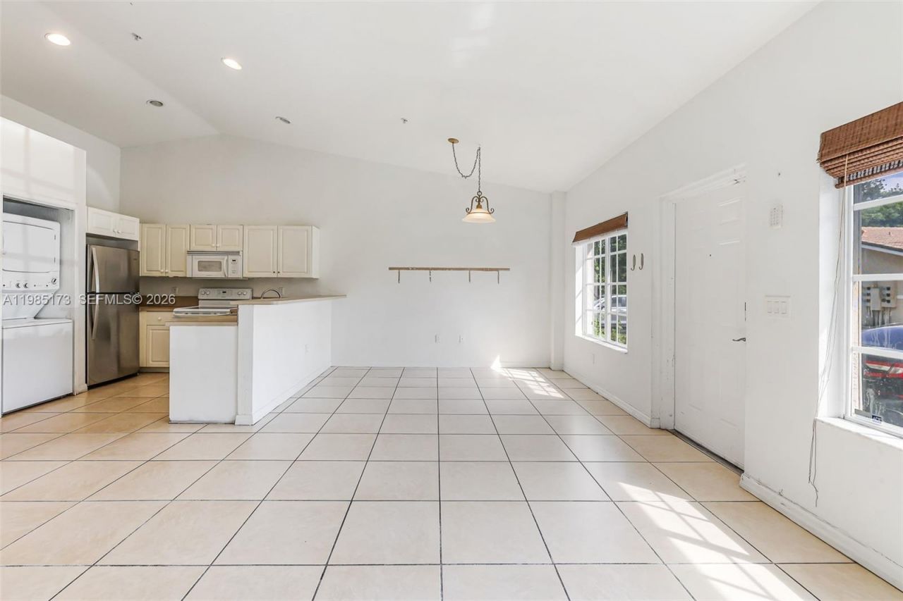 3916 SW 48th Ave , Pembroke Park, FL 33023 Photo