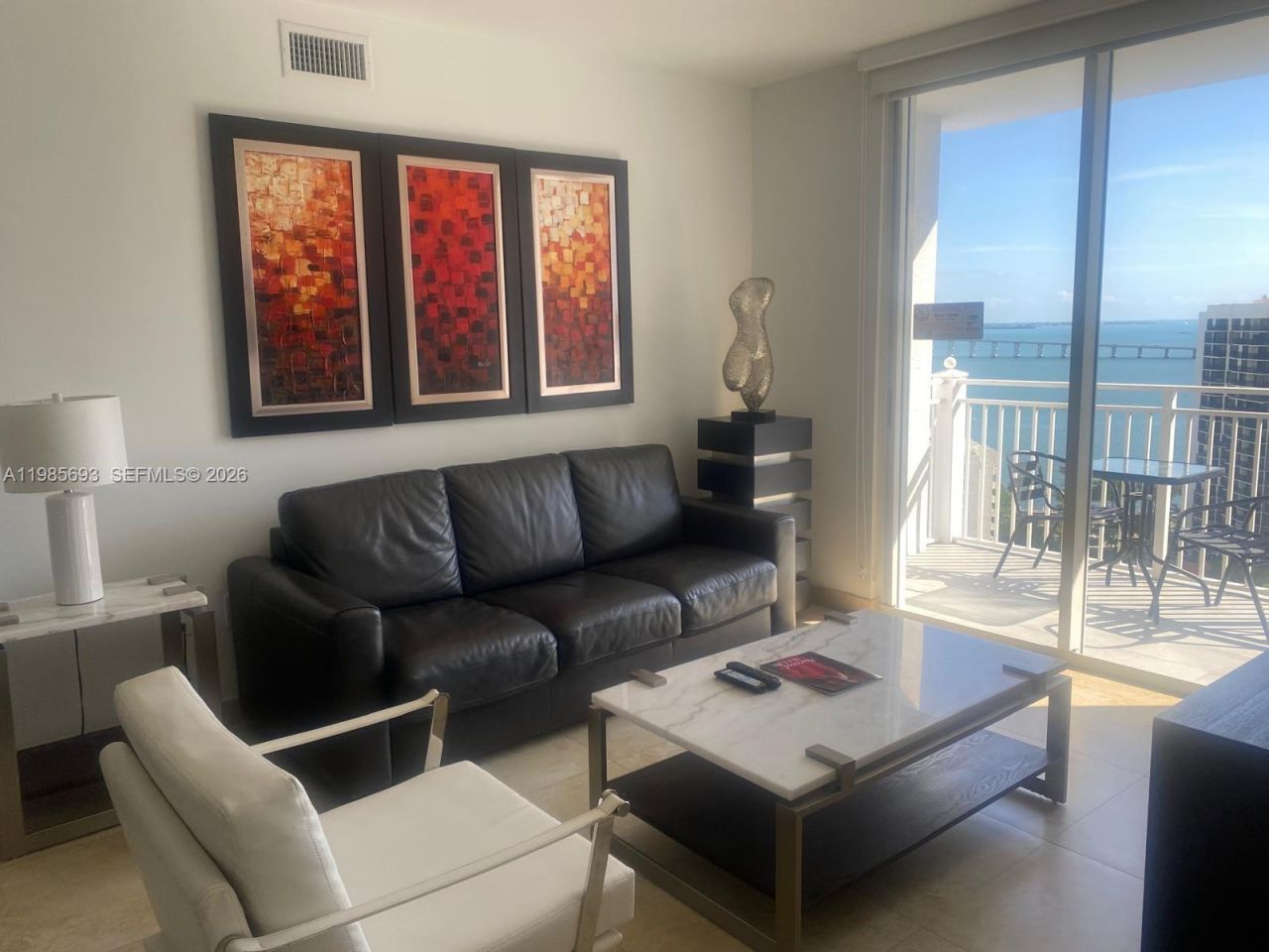 185 SE 14th Ter, Unit 1905, Miami, FL 33131 Photo