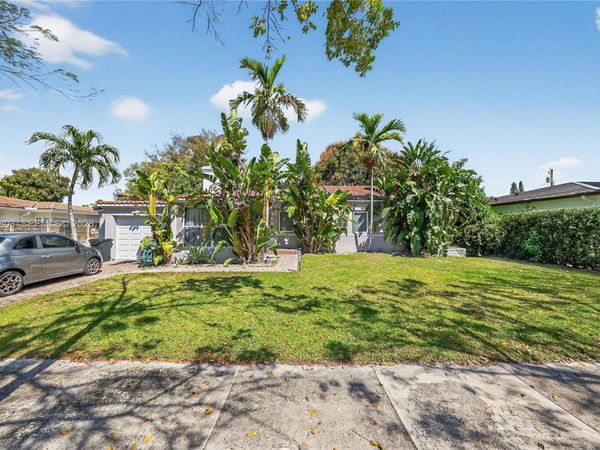 117 NW 102nd St , Miami Shores, FL 33150