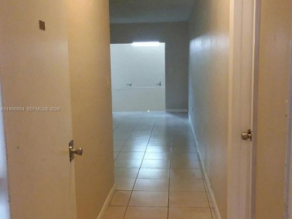 140 Royal Palm Rd , Unit 107, Hialeah Gardens, FL 33016